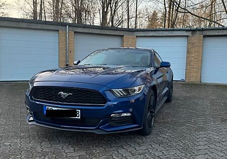 Ford Mustang V6 TÜV/Bremsen/Service NEU
