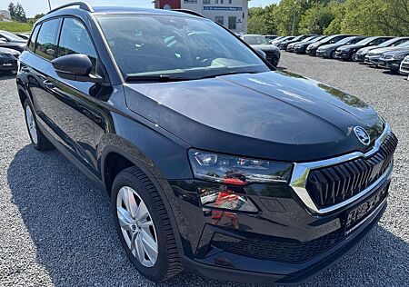 Skoda Karoq 1.5 TSI *DSG*Selection*AHK-VORBEREITUNG*PD