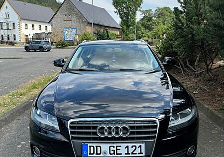 Audi A4 2.0 TDI (DPF) Attraction Avant Attraction