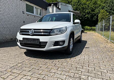 VW Tiguan Volkswagen Blue-Motion/ 2 Hand/PDC/Sechkheftgepflegt
