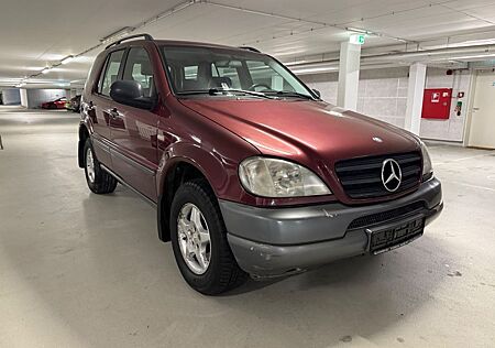 Mercedes-Benz ML 320 Tüv Neu