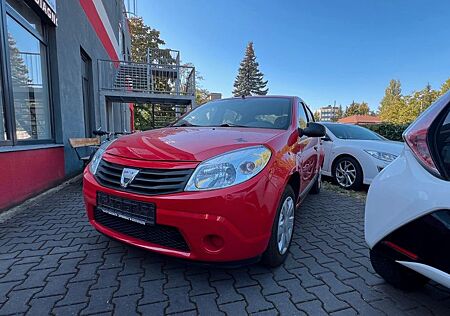 Dacia Sandero Ambiance 1. Hand