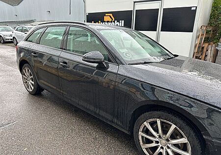 Audi A4 gebraucht kaufen Audi A4 2.0 TDI 140kW ultra sport Avant