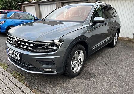 VW Tiguan Allspace Volkswagen 2.0 TDI DSG AHK PANO LED