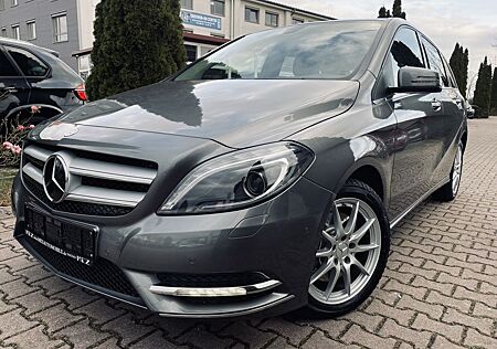 Mercedes-Benz B 220 CDI Automatik 2.Hand Bi-Xenon Navi HU neu