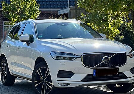 Volvo XC 60 XC60 D4 Momentum,weiß,Volleder,360Kamera,AHK,+WR