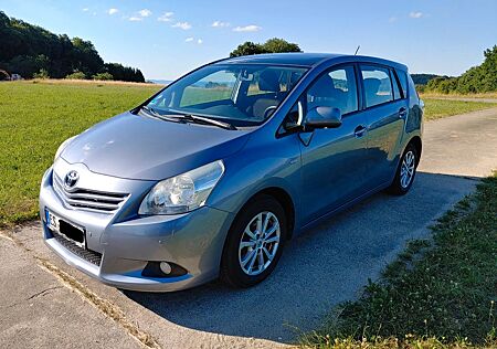 Toyota Verso 2.0l D-4D Edition HU 05/27 u. Reif. neu