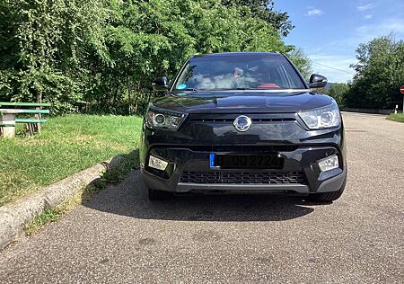 SsangYong Tivoli 1.6 e-XDi 160 CRYSTAL 4WD CRYSTAL