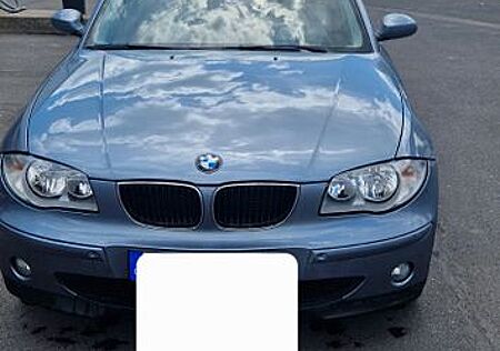 BMW 118i - Automatik, Wenig km, Tüv Neu,4/5 tür, SHZ