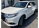 Mitsubishi Outlander 2.4 MIVEC PLUG-IN HYBRID 4WD Basis...