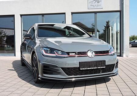 VW Golf Volkswagen VII 2.0 GTI TCR, Akrapovic Auspuff