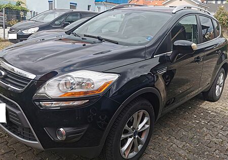 Ford Kuga 2,0 TDCi 4x4 120kW Titanium PowerShift ...