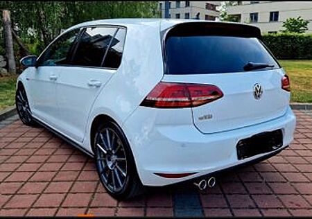VW Golf Volkswagen 2.0 TDI DSG BMT GTD GTD