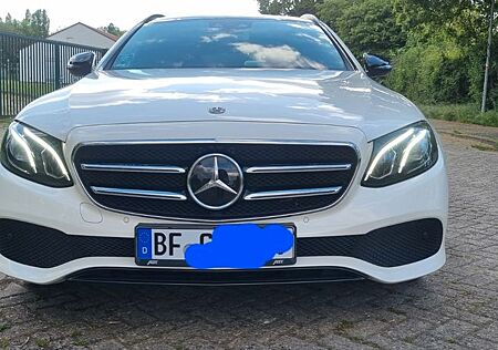 Mercedes-Benz E 300 d T Autom. -