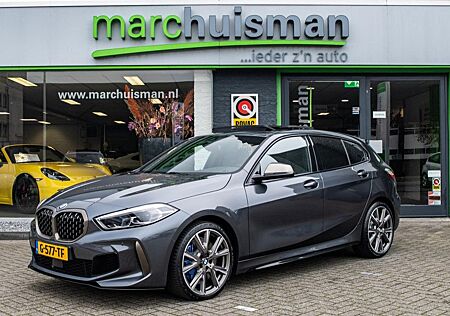 BMW M135i 1-serie xDrive High Executive / PANOROOF /