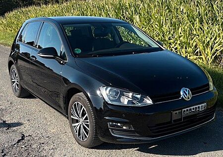 VW Golf Volkswagen 1.2 TSI 63kW BMT ALLSTAR ALLSTAR