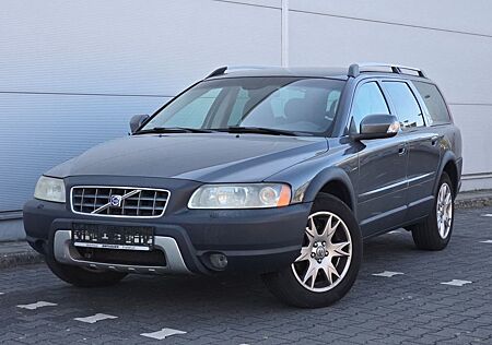 Volvo XC 70 XC-70 AWD Vollleder/Allrad/Automatik