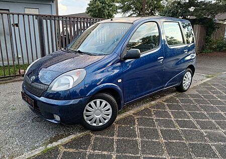 Toyota Yaris 1.3 Benzin Klimaanlage Automatik !