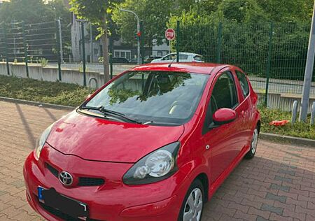 Toyota Aygo (X) Aygo Cool TÜV bis 03/2026!