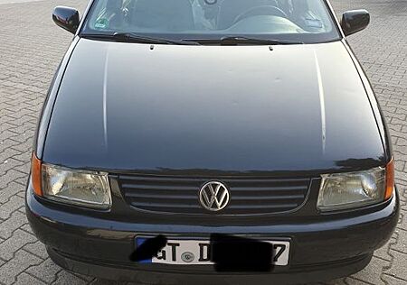 VW Polo Volkswagen 1.4 44kW Auto Basis