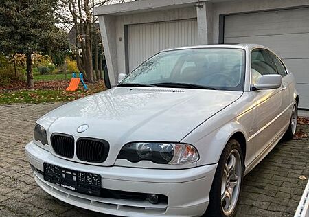 BMW 320Ci -