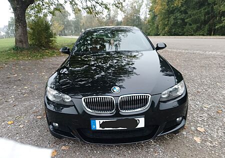 BMW 325i -