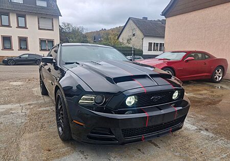 Ford Mustang gt 5.0l v8 Leder*Auto*Xenon*Tuv