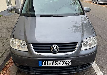 VW Touran Volkswagen 2.0 TDI Trendline Trendline