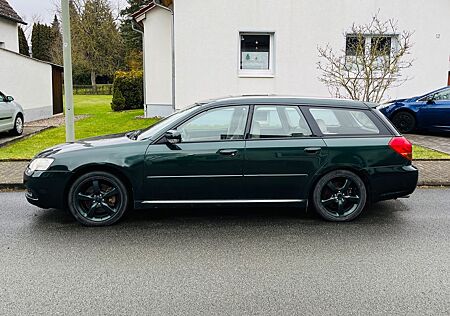 Subaru Legacy Kombi 3.0R Navi Autom.