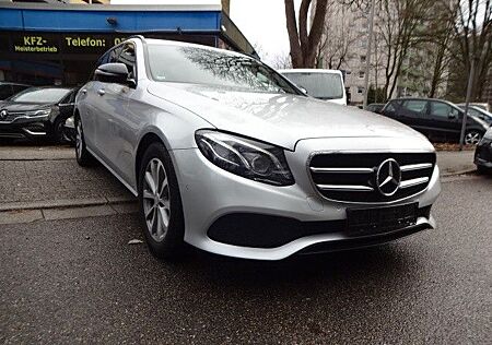 Mercedes-Benz E 220 E 220d T Autom.