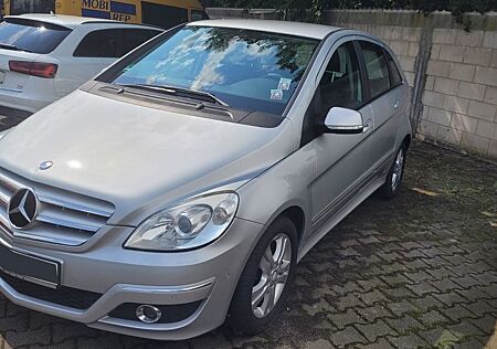 Mercedes-Benz B 180 B -Klasse