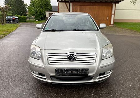 Toyota Avensis 2.0 Executive Lim.*Klima*Navi*TÜV NEU*