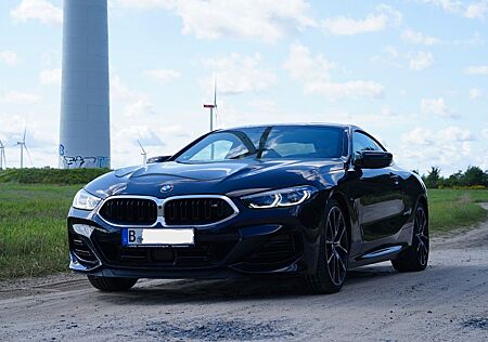 BMW M850i xDrive Coupé - VOLLAUSTATTUNG!