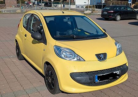 Peugeot 107 Petit Filou 70 Petit Filou
