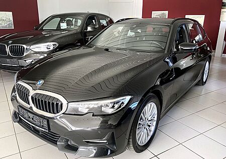 BMW 320 320dSportLine/LiveCockpitPRO/DisplayKey/HiFi/ACC