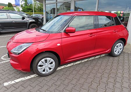 Suzuki Swift 1.2 HYBRID ALLGRIP Club 4X4