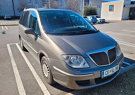 Lancia Phedra 2.0 16v Multijet 88kW - 7 seats