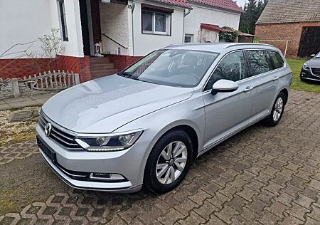 VW Passat Variant Volkswagen 2.0 TDI DSG BMT Highline Vari...