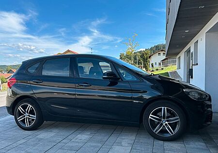 BMW 218i Active Tourer Sport Line, LED