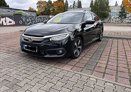 Honda Civic 1.5 VTEC Turbo Executive Automatik