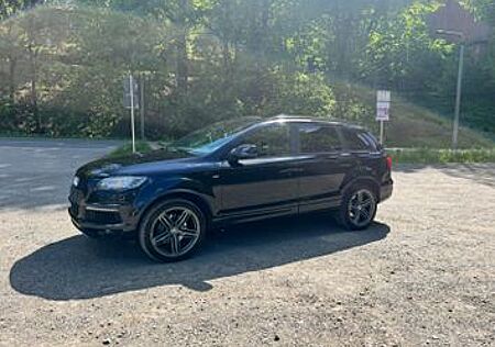 Audi Q7 3.0 TDI (DPF) quattro tiptronic -