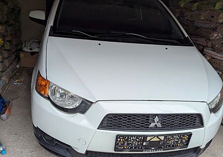 Mitsubishi Colt 1.1 -