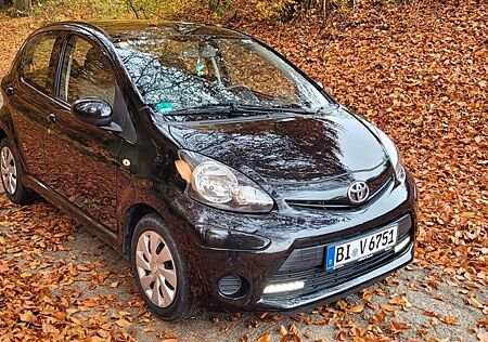 Toyota Aygo (X) Aygo (X) 1,0-l-VVT-i Cool Cool