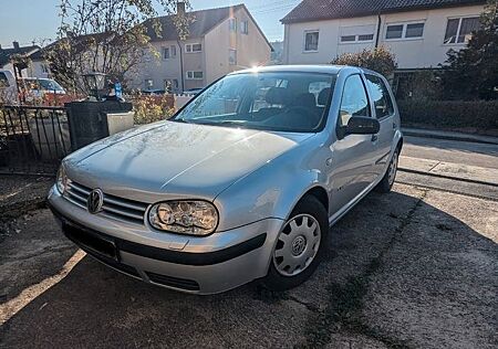 VW Golf Volkswagen 1.4 Comfortline, HU bis 02/26