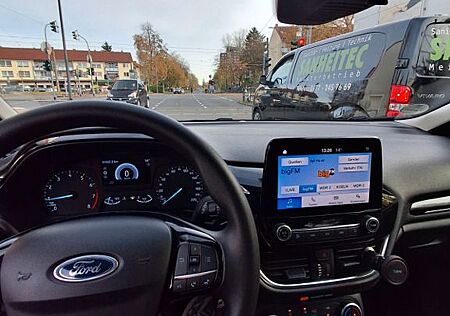 Ford Fiesta 1,0 EcoBoost 74kW S/S Cool & Connect ...