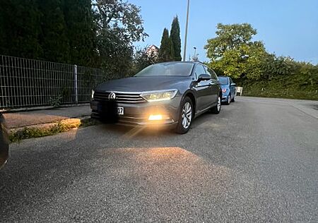VW Passat Variant Volkswagen 2.0 TDI BMT Comfortline Varia...