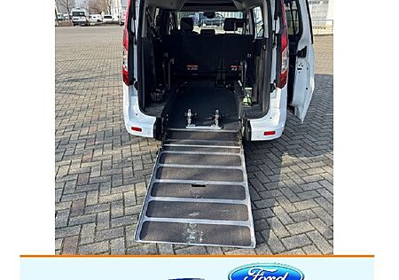 Ford Grand Tourneo Connect 120PS Autm. Titanium