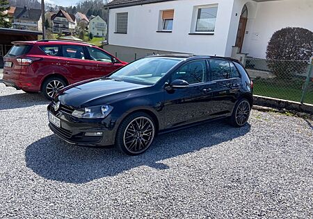 VW Golf Volkswagen 1.4 TSI BMT Highline Variant Highline
