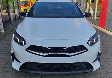 Kia Cee'd CEED 1.5 T-GDI Ultimate Edition