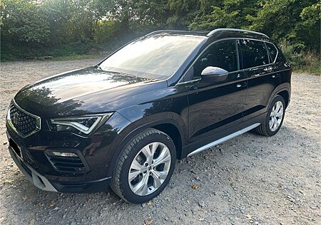 Seat Ateca 2.0 TSI 140kW Xperience 4Drive AHK Pano